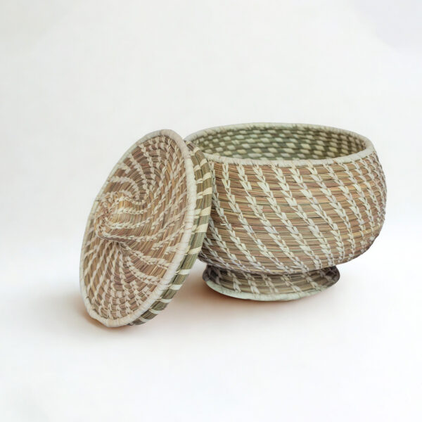 Round Container with Lid - Image 2
