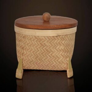 Container with Wooden lid
