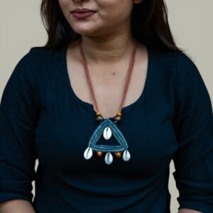 Neckpiece